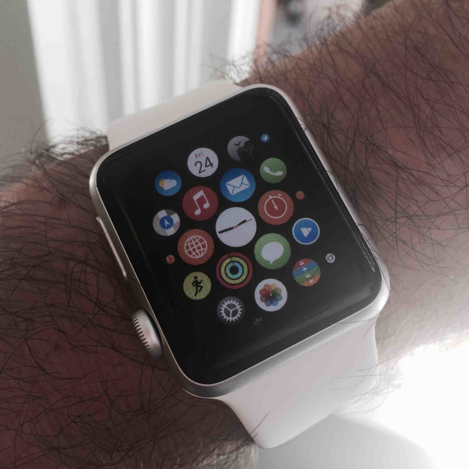 can-you-watch-youtube-on-apple-watch-iotnewsdaily