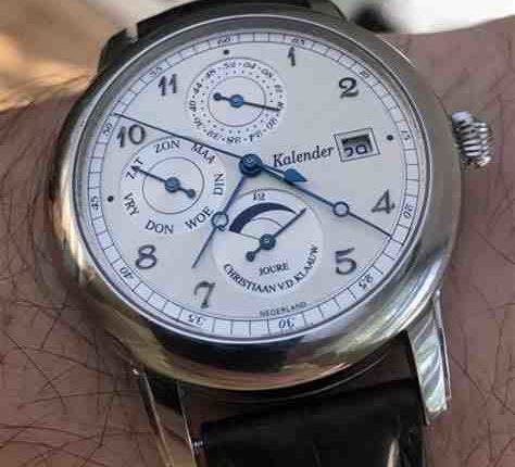 Should I wear my Apple Watch to bed?