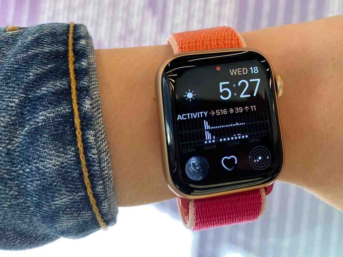 What is considered a small wrist size?