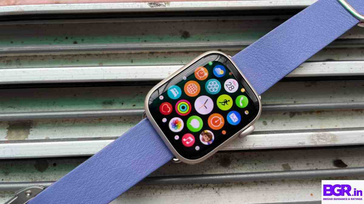 is-the-apple-watch-se-worth-buying-iotnewsdaily